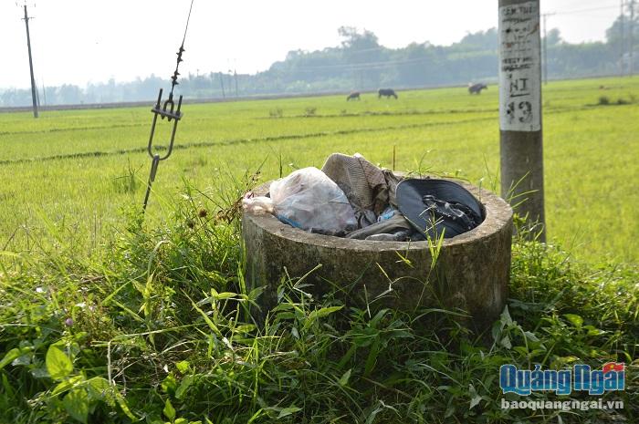 Cần xử lý triệt để rác thải là bao bì thuốc bảo vệ thực vật